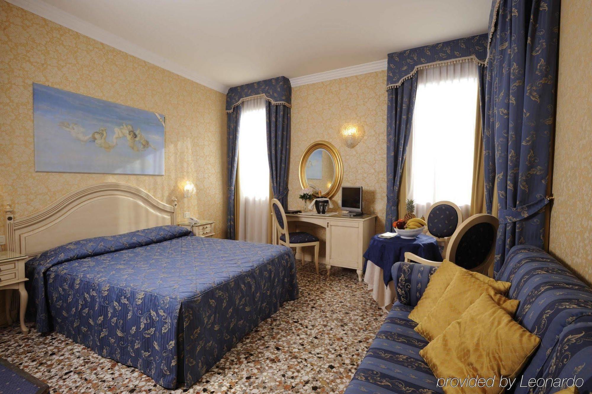 Hotel Ca' Formenta Venesia Ruang foto